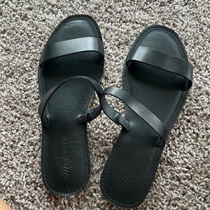 Black, flat sandals. Madewell.